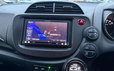 Honda Fit Shuttle I рестайлинг, 2015 год, 830 000 рублей, 11 фотография