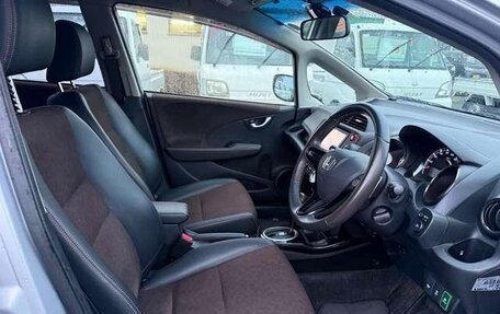 Honda Fit Shuttle I рестайлинг, 2015 год, 830 000 рублей, 14 фотография