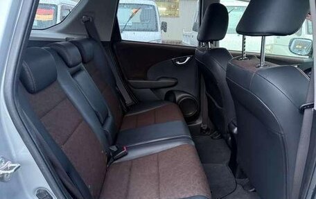 Honda Fit Shuttle I рестайлинг, 2015 год, 830 000 рублей, 16 фотография