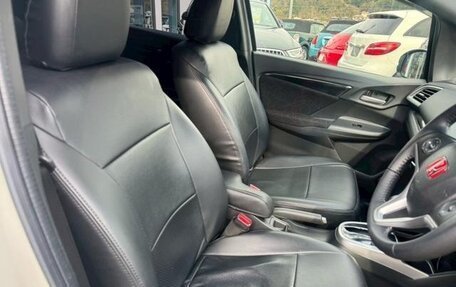 Honda Fit III, 2020 год, 840 000 рублей, 11 фотография