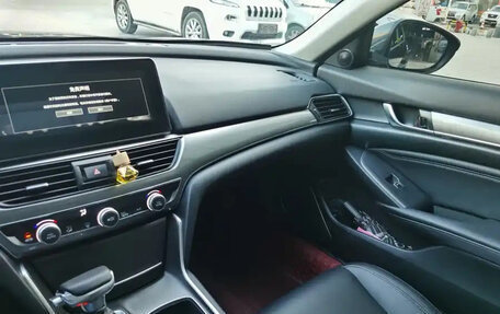 Honda Accord IX рестайлинг, 2021 год, 1 780 000 рублей, 7 фотография