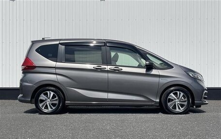 Honda Freed II, 2019 год, 1 345 000 рублей, 7 фотография