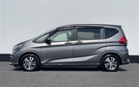 Honda Freed II, 2019 год, 1 345 000 рублей, 8 фотография