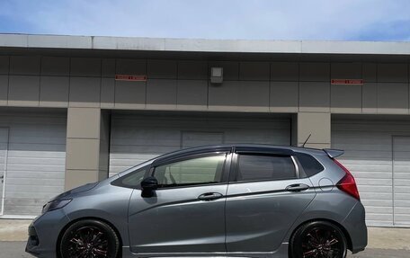 Honda Fit III, 2019 год, 1 500 000 рублей, 4 фотография