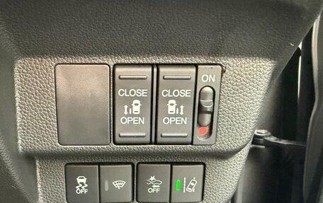 Honda Freed II, 2019 год, 1 390 000 рублей, 10 фотография