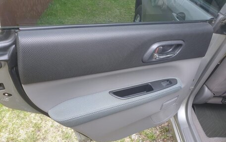 Subaru Forester, 2004 год, 1 049 000 рублей, 3 фотография