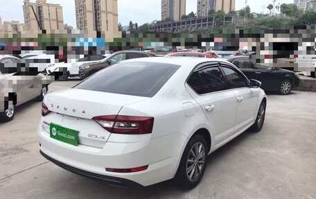 Skoda Octavia, 2021 год, 1 279 000 рублей, 5 фотография