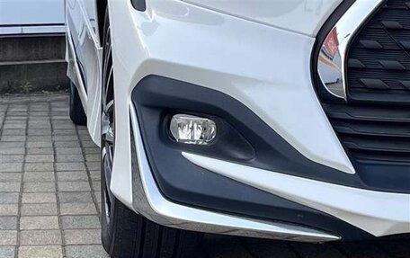 Toyota Sienta II, 2022 год, 1 317 000 рублей, 4 фотография