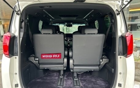 Toyota Alphard III, 2022 год, 3 470 000 рублей, 4 фотография