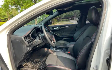 Ford Focus IV, 2021 год, 1 350 000 рублей, 8 фотография