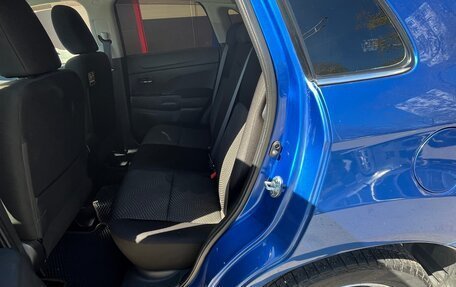 Mitsubishi RVR III рестайлинг, 2015 год, 1 650 000 рублей, 17 фотография