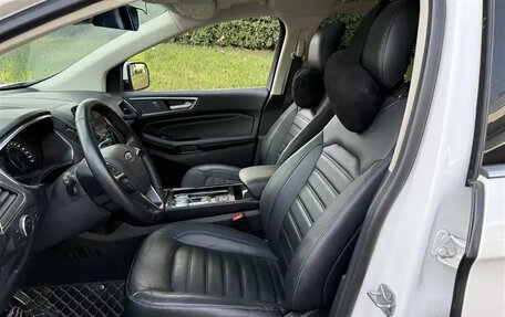 Ford Edge II рестайлинг, 2020 год, 2 250 000 рублей, 8 фотография