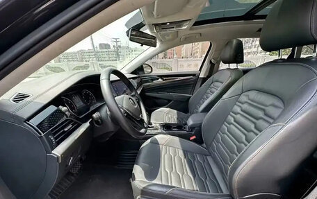 Volkswagen Passat B8 рестайлинг, 2021 год, 1 890 000 рублей, 10 фотография
