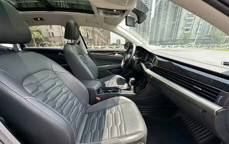 Volkswagen Passat B8 рестайлинг, 2021 год, 1 890 000 рублей, 14 фотография