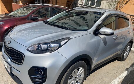KIA Sportage IV рестайлинг, 2018 год, 2 300 000 рублей, 2 фотография