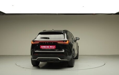 Lexus NX, 2022 год, 4 500 000 рублей, 2 фотография