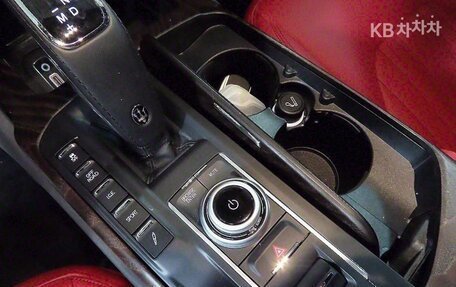 Maserati Levante I, 2022 год, 5 236 000 рублей, 9 фотография
