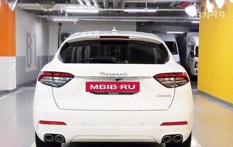 Maserati Levante I, 2022 год, 5 236 000 рублей, 3 фотография