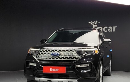Ford Explorer VI, 2021 год, 2 897 000 рублей, 3 фотография