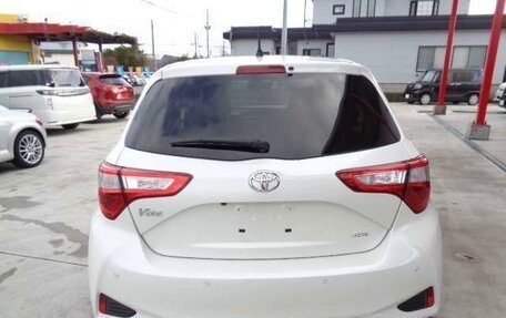 Toyota Vitz, 2020 год, 947 000 рублей, 4 фотография