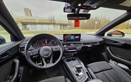 Audi A4, 2018 год, 3 250 000 рублей, 19 фотография