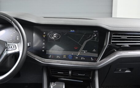 Volkswagen Touareg III, 2021 год, 4 394 000 рублей, 7 фотография