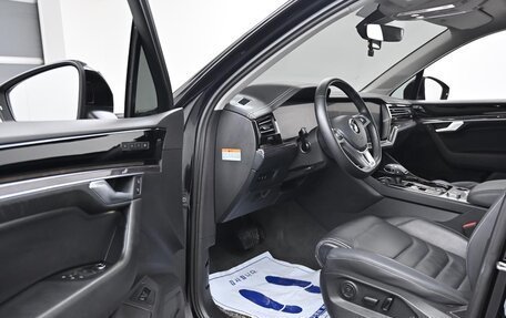 Volkswagen Touareg III, 2021 год, 4 394 000 рублей, 20 фотография