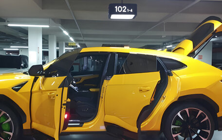 Lamborghini Urus I, 2022 год, 24 225 000 рублей, 3 фотография