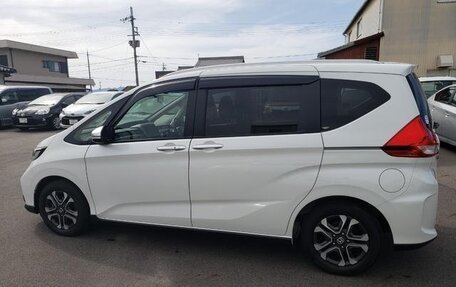 Honda Freed II, 2021 год, 1 410 000 рублей, 7 фотография