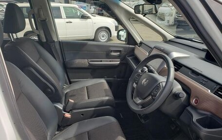 Honda Freed II, 2021 год, 1 410 000 рублей, 12 фотография