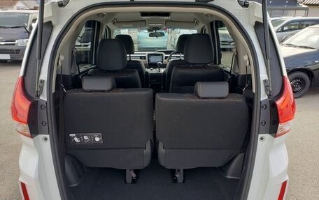 Honda Freed II, 2021 год, 1 410 000 рублей, 20 фотография