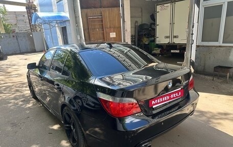 BMW 5 серия, 2006 год, 1 200 000 рублей, 2 фотография