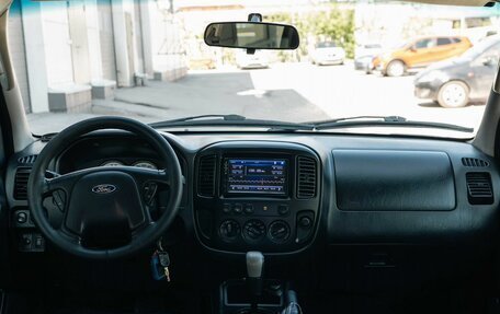 Ford Maverick II, 2004 год, 700 000 рублей, 10 фотография