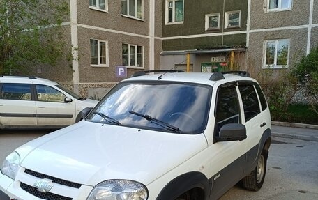 Chevrolet Niva I рестайлинг, 2014 год, 2 фотография