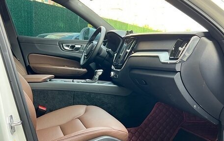 Volvo XC60 II, 2021 год, 2 550 007 рублей, 10 фотография