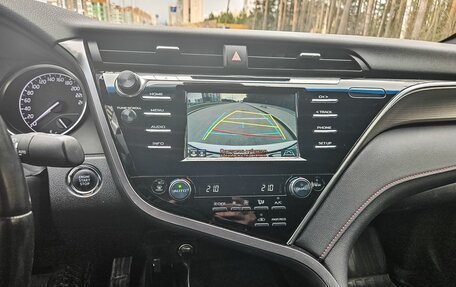 Toyota Camry, 2020 год, 3 270 000 рублей, 22 фотография