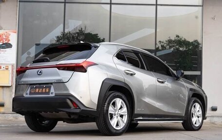 Lexus UX I, 2020 год, 2 817 000 рублей, 4 фотография