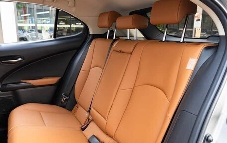 Lexus UX I, 2020 год, 2 817 000 рублей, 13 фотография