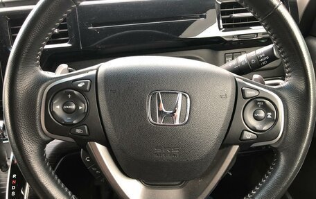 Honda Stepwgn IV, 2015 год, 2 300 000 рублей, 10 фотография