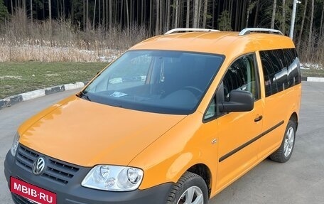 Volkswagen Caddy III рестайлинг, 2005 год, 900 000 рублей, 2 фотография