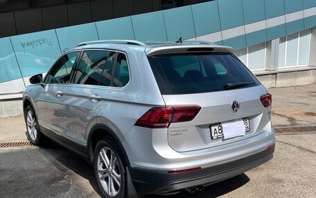 Volkswagen Tiguan II, 2018 год, 3 000 000 рублей, 5 фотография