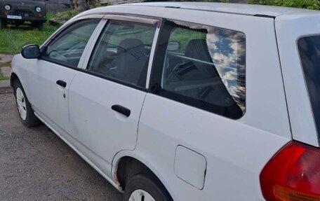 Nissan AD II, 2000 год, 178 000 рублей, 2 фотография