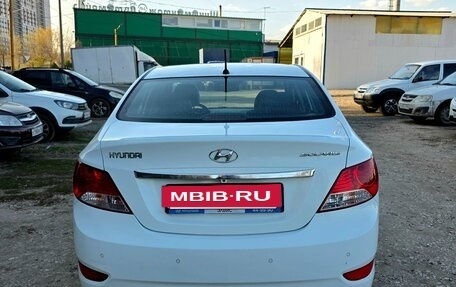 Hyundai Solaris II рестайлинг, 2012 год, 635 000 рублей, 5 фотография