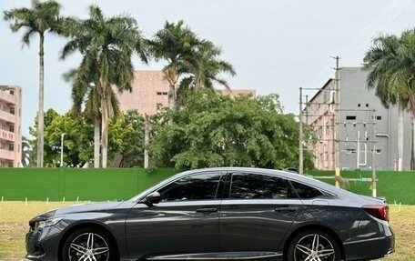 Honda Accord IX рестайлинг, 2022 год, 1 825 000 рублей, 4 фотография