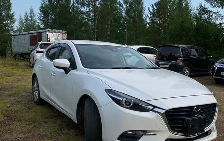 Mazda Axela, 2017 год, 1 800 000 рублей, 2 фотография