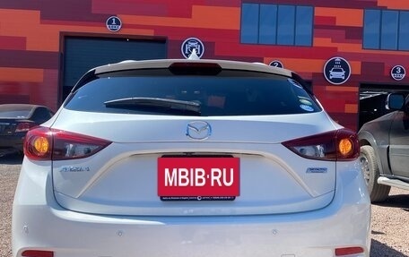 Mazda Axela, 2017 год, 1 800 000 рублей, 3 фотография