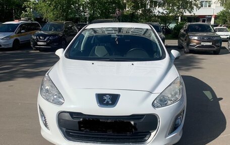 Peugeot 308 II, 2012 год, 850 000 рублей, 2 фотография