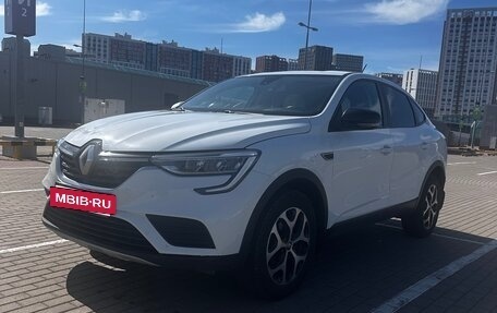 Renault Arkana I, 2021 год, 1 380 000 рублей, 2 фотография