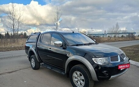 Mitsubishi L200 IV рестайлинг, 2011 год, 1 329 999 рублей, 10 фотография