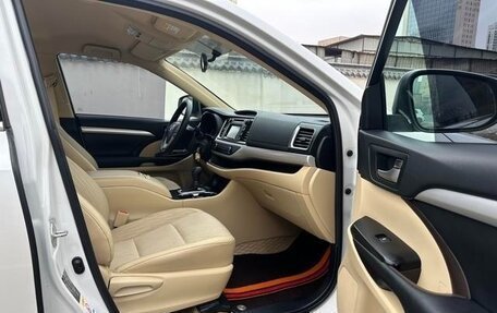 Toyota Highlander III, 2021 год, 2 600 443 рублей, 8 фотография